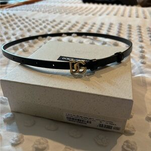 Dolce and gabbana skinny logo leather belt. Size 80 cm